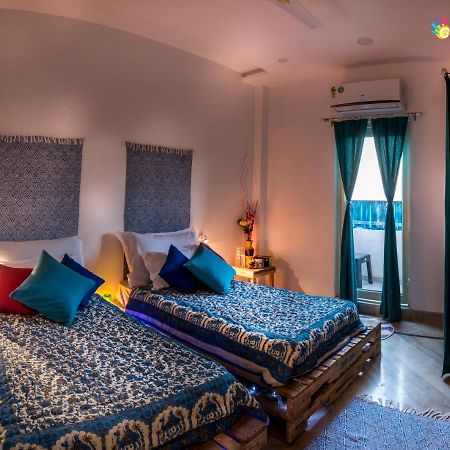 Gostops Agra - Rooms & Dorms Luaran gambar